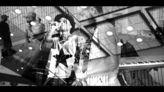 Bilal "Butterfly" feat. Robert Glasper