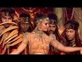 Jacqueline Fernandez's RETRO Bollywood Dance Performance