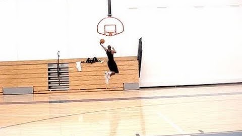 Dre Baldwin: Dribbling Creatively Streetball Crossover Driving Left Hand Layup Chris Paul NBA Moves