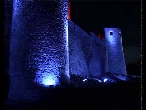 აუტიზმის დღესთან დაკავშირებით ახალციხის ციხე ლურჯად განათდა