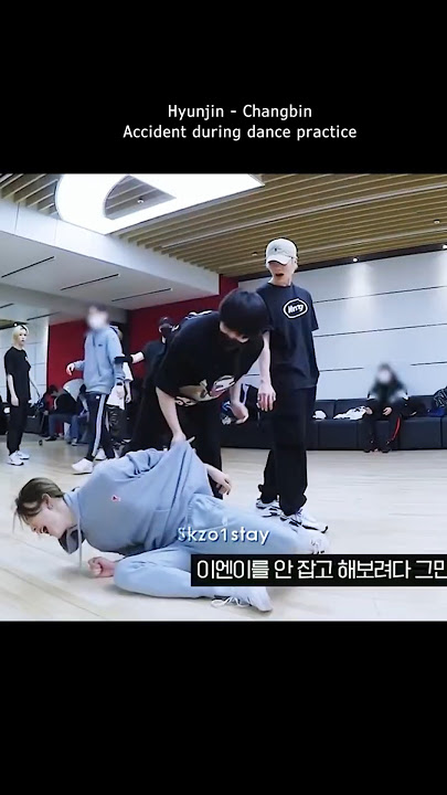Stray Kids Hyunjin Changbin 😳💥accident in the dance practice #straykids #hyunjin #changbin #skz
