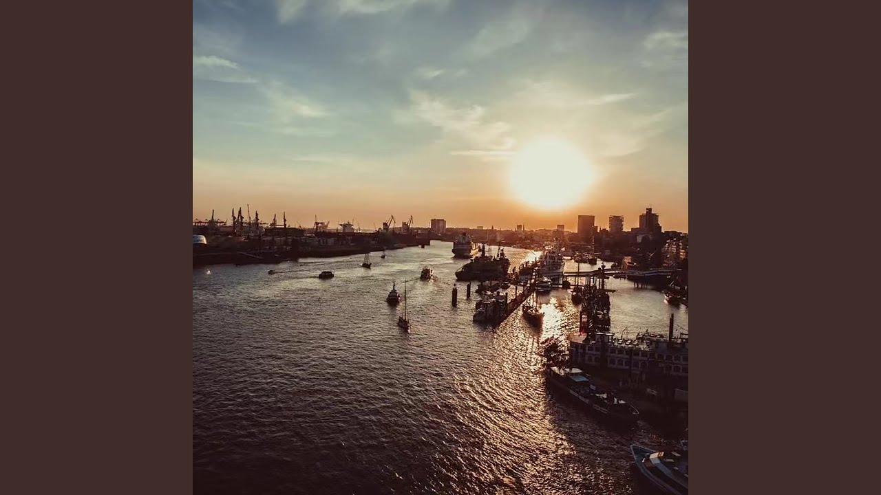 Guarda 天空的云彩 (治愈钢琴曲) su YouTube