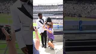 Ex Boyfriend Ed Her Wig During Proposal