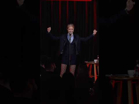 Афиша концертов и билеты на сайте alisadudareva.ru #standup #юмор #comedy #смех #shorts