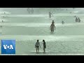 Parisians Swim in Fountains as Temperatures Soar in Europe