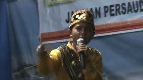 JUARA 1 PIDATO BAHASA TOLITOLI TINGKAT SD