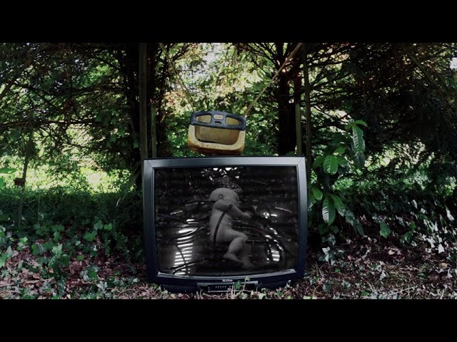 Παρακολούθηση Jonelo & aum...- Simulation Theory (Official Visualizer) στο YouTube Παρακολούθηση Jonelo & aum...- Simulation Theory (Official Visualizer) στο YouTube