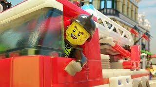 LEGO City Firefighters & Lego Movie Emmet Home Fire Animation