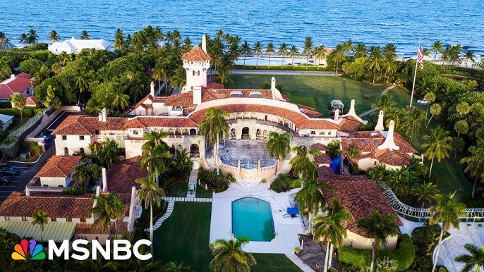 Former Mar A Lago Worker Describes Moving Materials In Trump Classified Docs Case