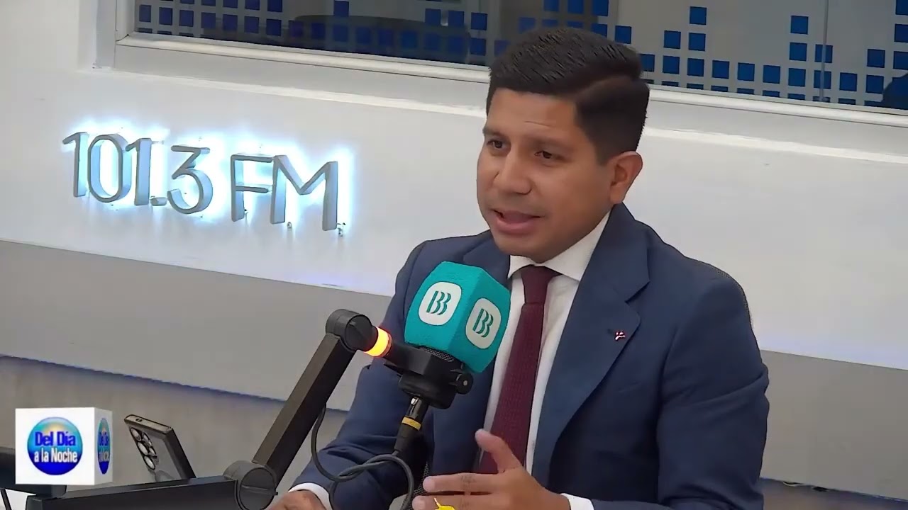 Aumento de las reservas internacionales en el país - Segundo Camino Mogro - Ph.D. en Economía