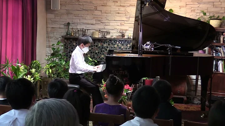 Max Wang age 9 Variations On A Paganini Theme by B...