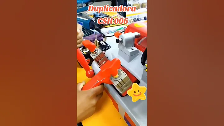 Let's see how our customer introduce CSH006 semi-automatic side milling key duplicating machine