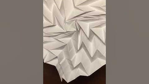 Demo:Lightning flasher designed by JeremyShaferOrigami