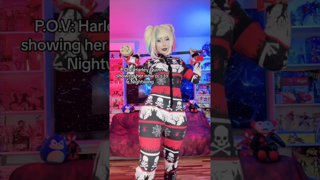 Do you think Nightwing approves? #cosplay #cosplayer #harleyquinn #batman  #altgirl #alternative