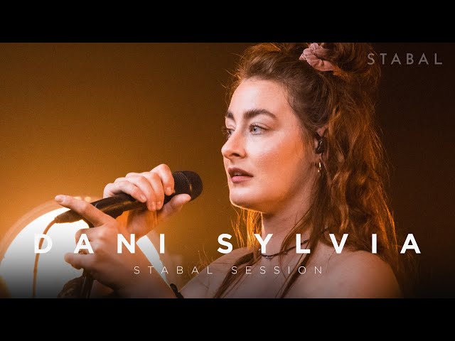 Dani Sylvia | Cover - Somebody Else by 1975 (Watch Live from Stabal Studios) class=