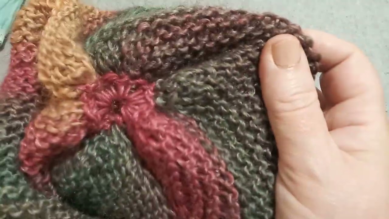 шапка "с косыми полосками"