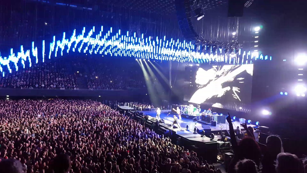 Red Hot Chili Peppers live in Amsterdam 2016 YouTube Red Hot Chili Peppers live in Amsterdam 2016 YouTube