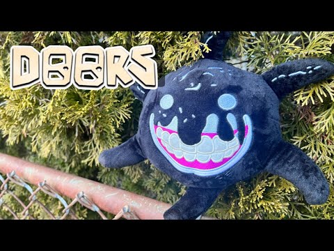 Unboxing NEW Roblox DOORS Update Plush & Toys! (+ Official Screech