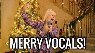 Christina Aguilera Sings "The Christmas Song" For The First Time Since 20 Years!