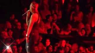 Miranda Lambert &quot;Little Red Wagon&quot;