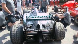 Compilation of national anthems and songs played by F1 engine