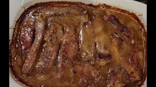 SMOTHERED SPARERIBS & ONION GRAVY