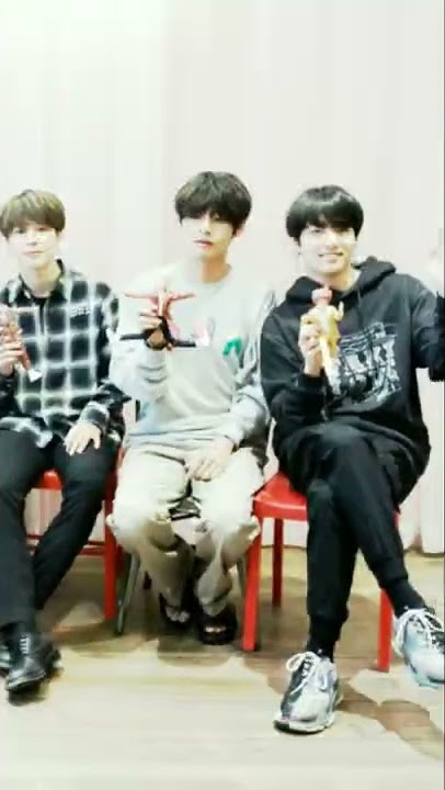 ketika bontot dibiarkan sendiri #maknae #bts #jimin #jungkook #v #btsarmy #shorts #youtubeshorts