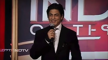 Rahul Gandhi asks SRK a question | NDTV Indian of The Year | Shahrukh Khan | Rahul Gandhi