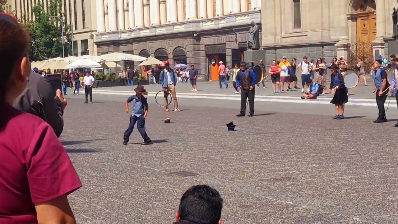 Santiago la mejor  👍 