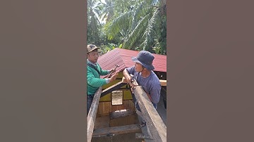 tricks or skills of experienced craftsmen.