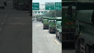 There should be a major project ahead, and the dump trucks have formed a long line #shorts #car