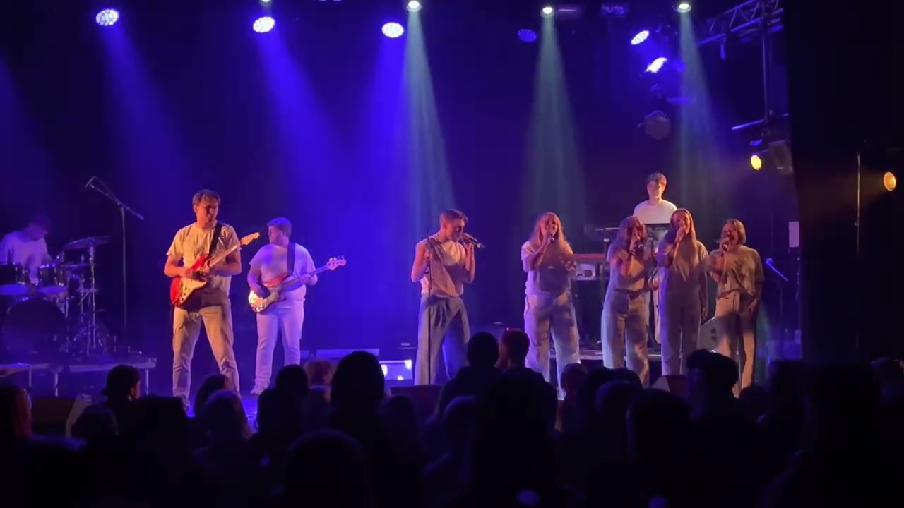 Self Destruct - Henrik Fuglem (live)