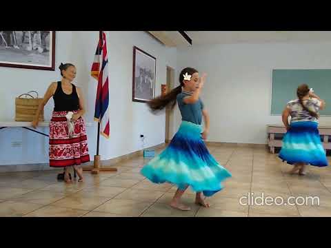 "maika`i-kaua`i-awaiâulu-ke-aloha"-hula-dance,-music,-lyrics-and-translation.-music-by-moe-keale