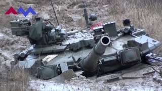 RUSSIAN AND AMERICAN TANKS STUCK IN MUD COMPILATION