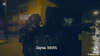 Eğil dalga bükül demir... #keşfetbeniöneçıkar#shorts#polisözelharekat#pöh#egm