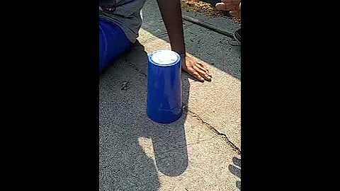 He Dan smashed the egg