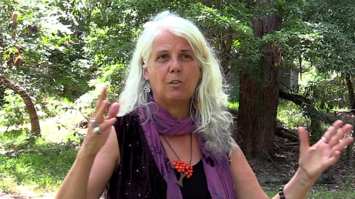 COLLEGE COURSES  Meet our Senior Lecturer Vicki De...