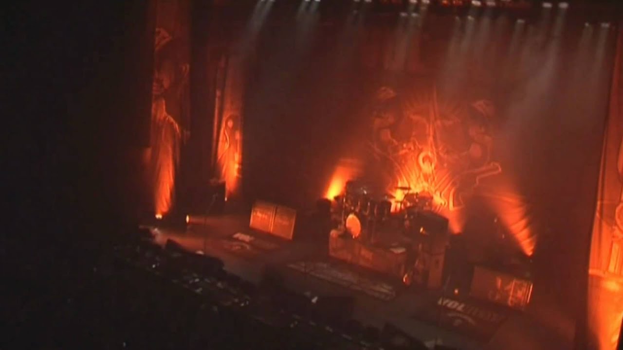 Volbeat - 02. End Of The World / A Warrior's Call - Return to Tilburg (NL) - Live: 24-02-2010