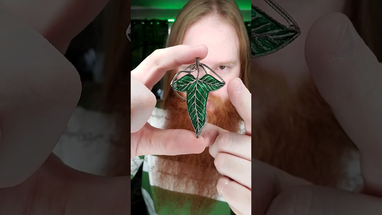 #unboxing #TheNobleCollection #lordoftherings #lotr #lotrtok #Elven #Brooch #asmr