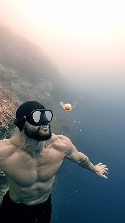 Swallowed a protein jellyfish underwater? 🪼 #poseidon #aquaman #freediving