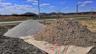 Большегруз привёз щебень,песок. Бросаю дальнобой, Я буду строителем!