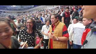 Ketika Pak SBY Mendengarkan Megawati Ucapkan Terimakasih ke Fans yang Sudah Rela War Tiket