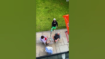 How to annoy your friends 🤣