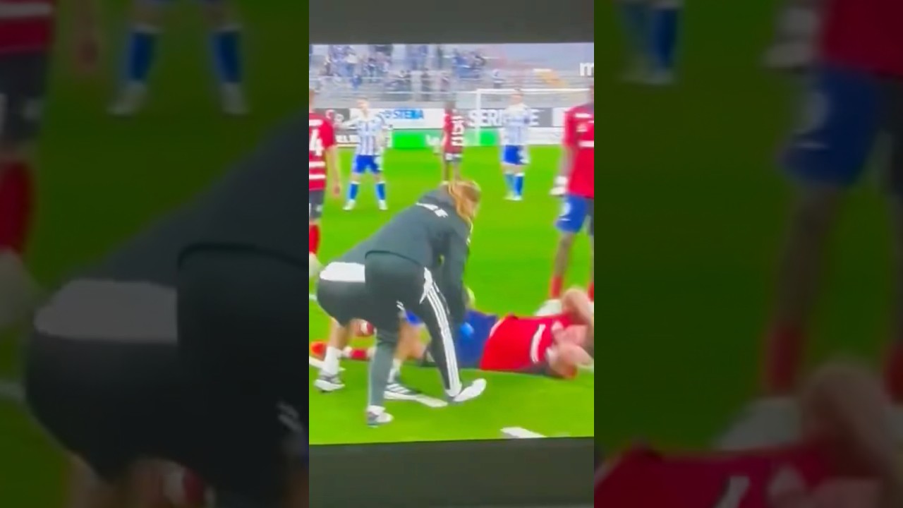 Östers ledarteam rullar in ”skadad” spelare på planen