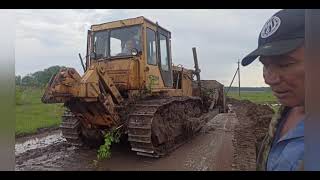 КАК одеть Гусянку на Бульдозер ЧТЗ Т130  , полное видео🎥