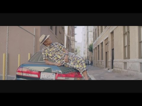 Pharrell Williams - Happy (Official Music Video) 