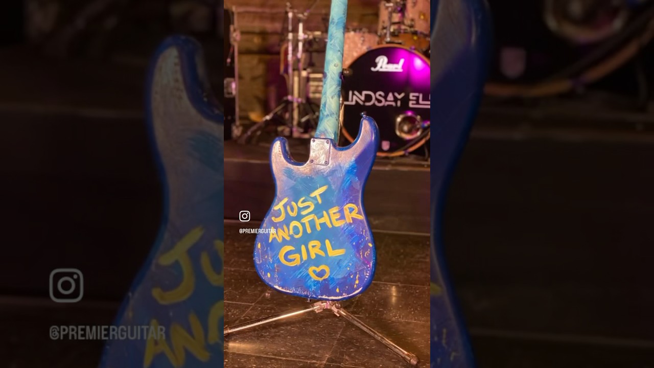 Watch Lindsay Ell’s Rig in a Minute! on YouTube Watch Lindsay Ell’s Rig in a Minute! on YouTube