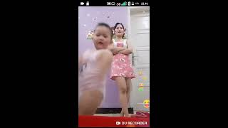 bigo live hot, mama muda goyang bareng anak nya, subscribe and like