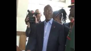 Raisi Dr John P Magufuli Alipofanya Ziara Ya Ghafla Muhimbili National Hospital Nov 09 ,2015