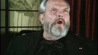 Orson Welles on his magic woes